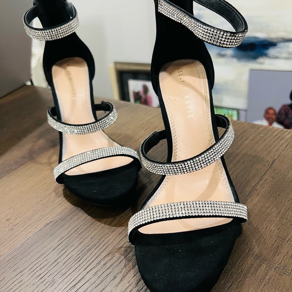 KELLY & KATIE Sandals / Size 9M - Picture 6 of 6